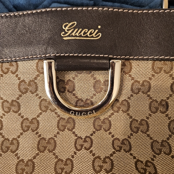 Authentic Gucci shoulder bag - Picture 9 of 16